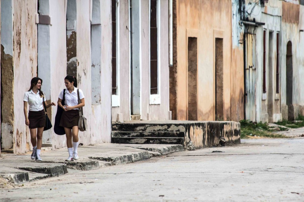 Too schoolgirls in Cuba